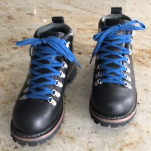 Eddie Bauer Hiking Boots